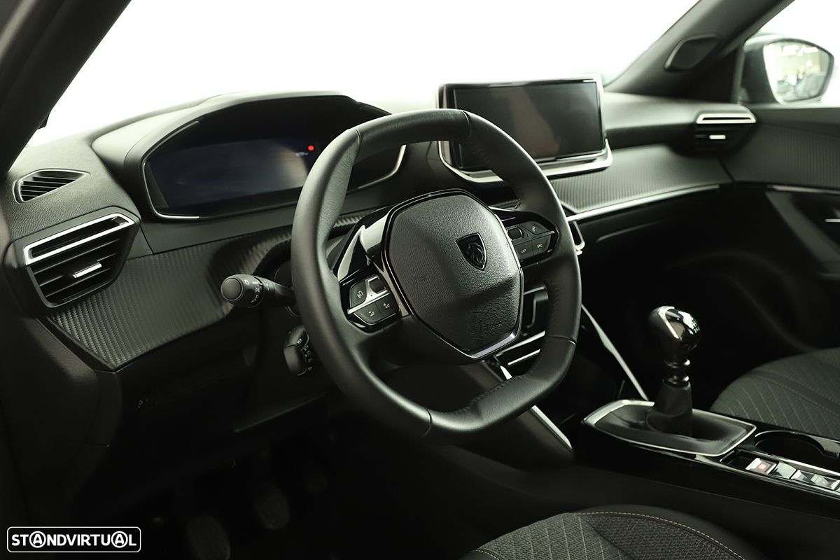 Peugeot 2008 1.2 PureTech Allure - 7