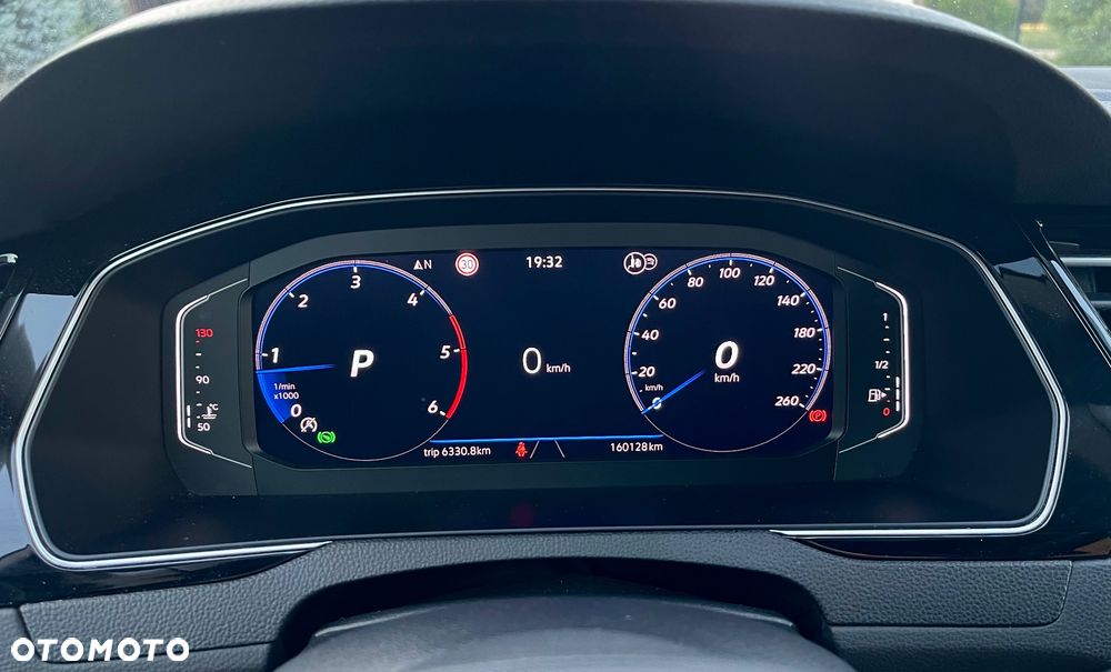 Volkswagen Passat 2.0 TDI Business DSG - 12