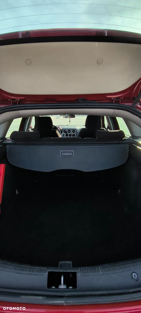 Alfa Romeo 159 2.0JTDM Distinctive - 8