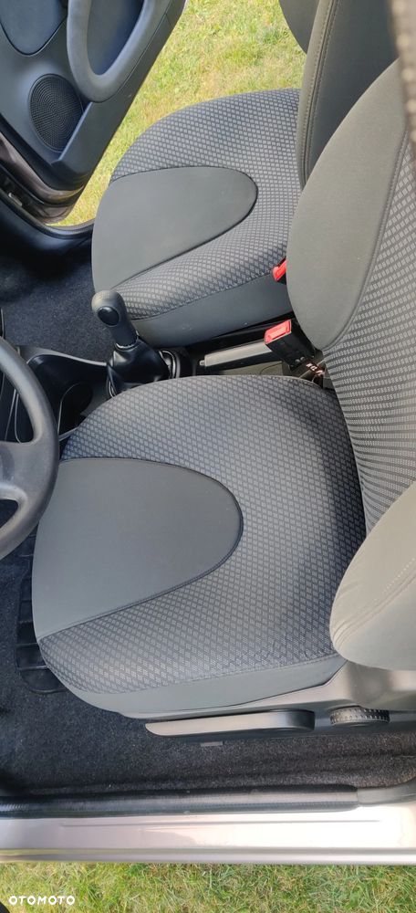Nissan Micra 1.2 Visia AC/CD - 30
