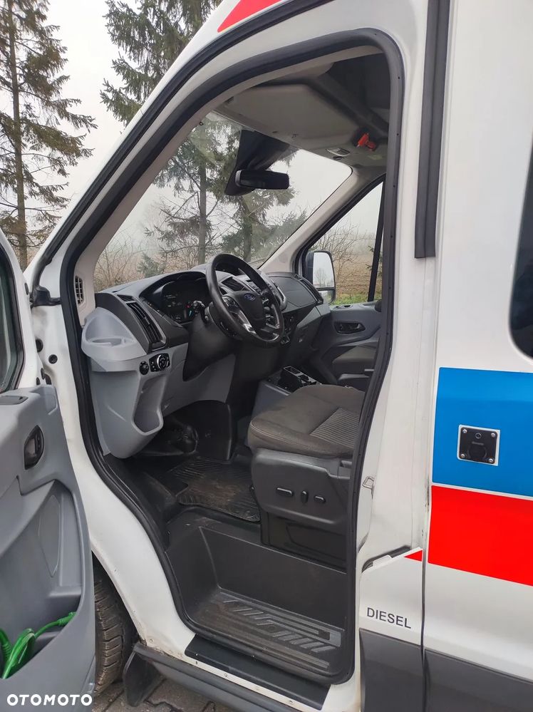 Ford Transit Karetka Ambulans - 6