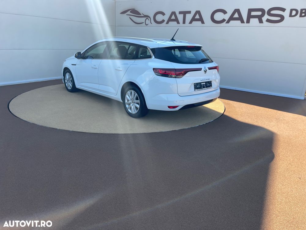 Renault Megane BLUE dCi EDC Intens - 10