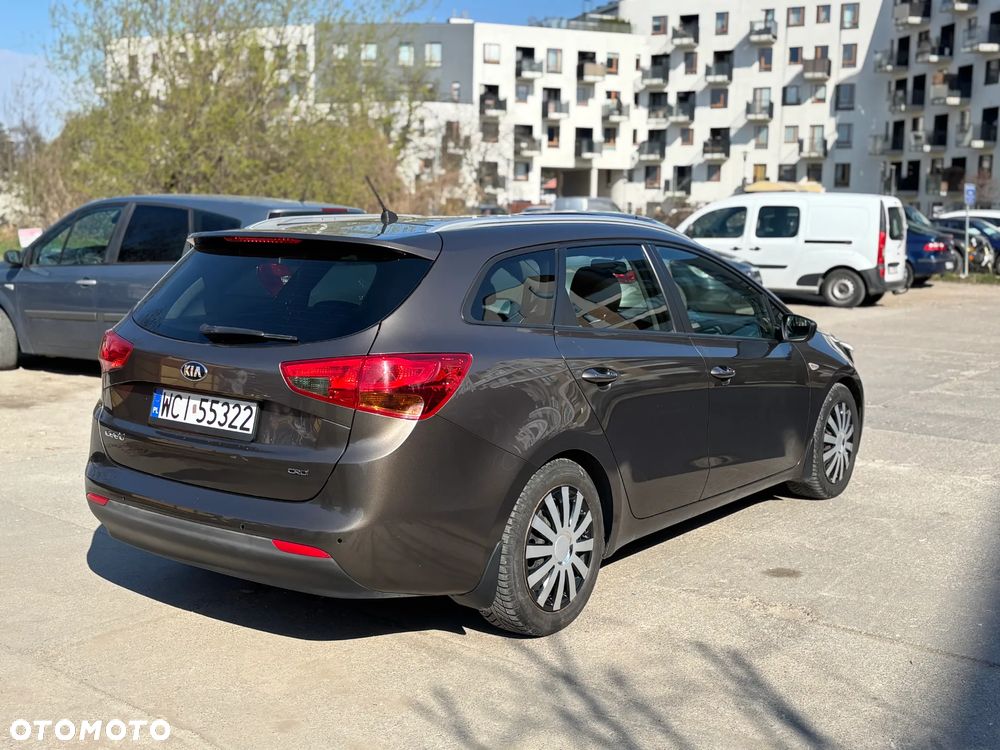 Kia Ceed 1.4 CRDi 90 Edition 7 - 10