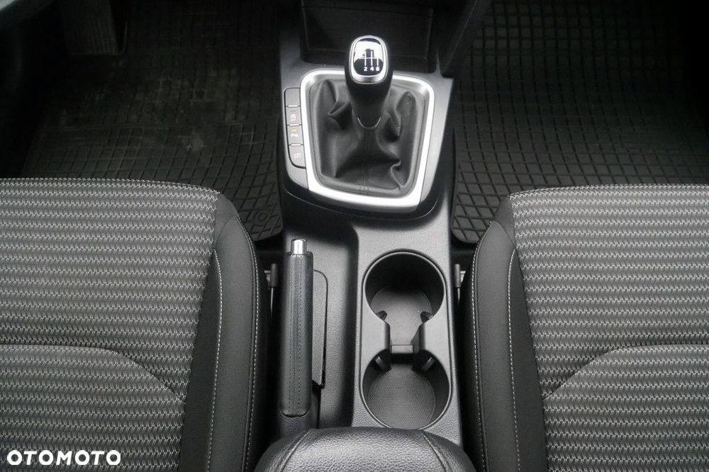 Kia Ceed 1.5 T-GDI M - 11