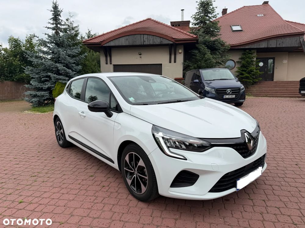 Renault Clio 1.6 E-TECH Zen - 1