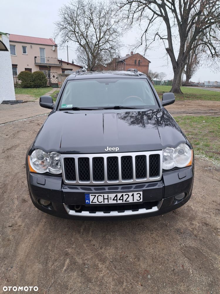 Jeep Grand Cherokee - 1