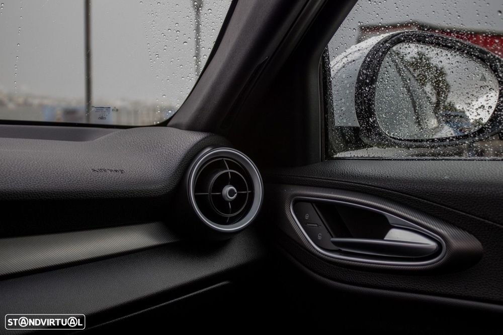 Alfa Romeo Giulia 2.2 D Ti AT8 - 16