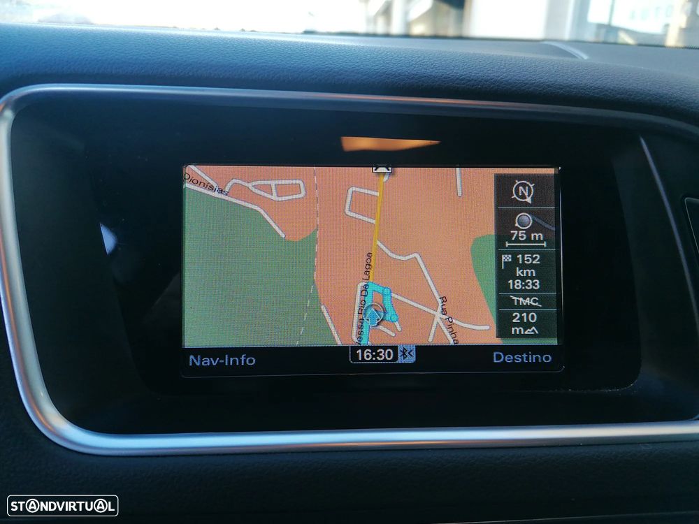 Audi Q5 2.0 TDI quattro S-line S-tronic - 24