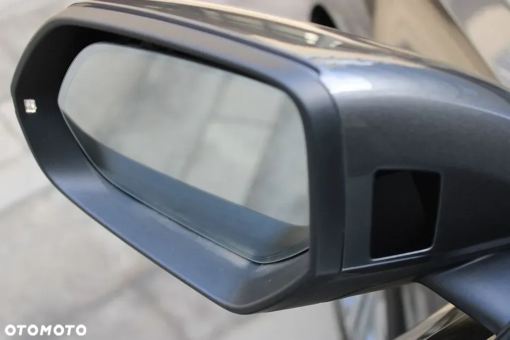 Audi Q8 55 TFSI quattro tiptronic - 36