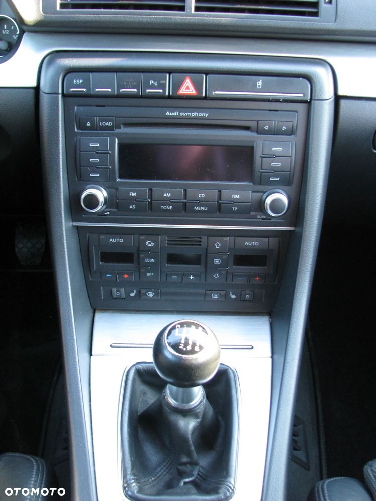 Audi A4 Avant 2.0 TDI DPF - 18