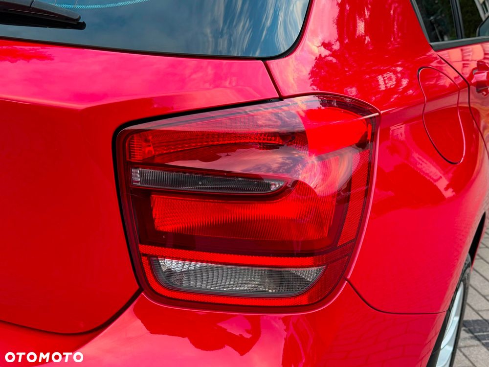 BMW Seria 1 116i Sport Line - 22
