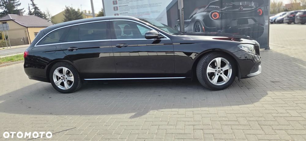 Mercedes-Benz Klasa E 220 d 9G-TRONIC - 6