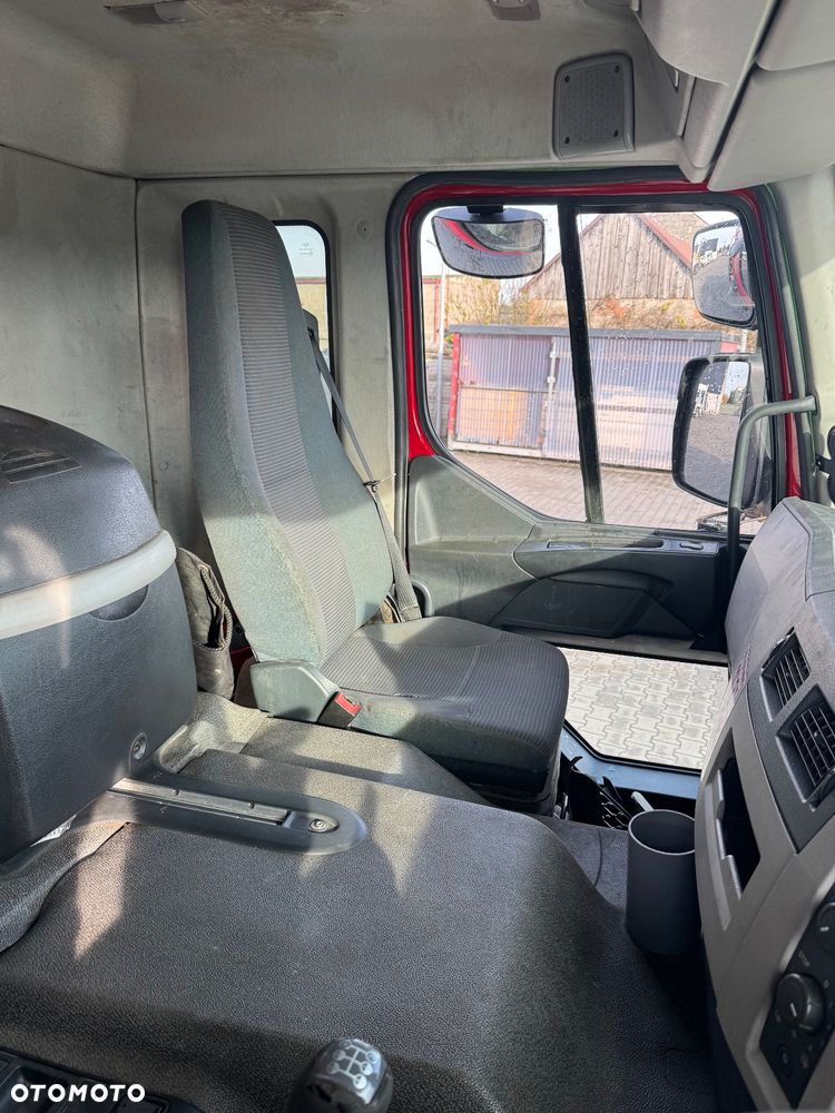 Volvo FE 280 Asenizacyjny Wuko 10450 litrów - 13