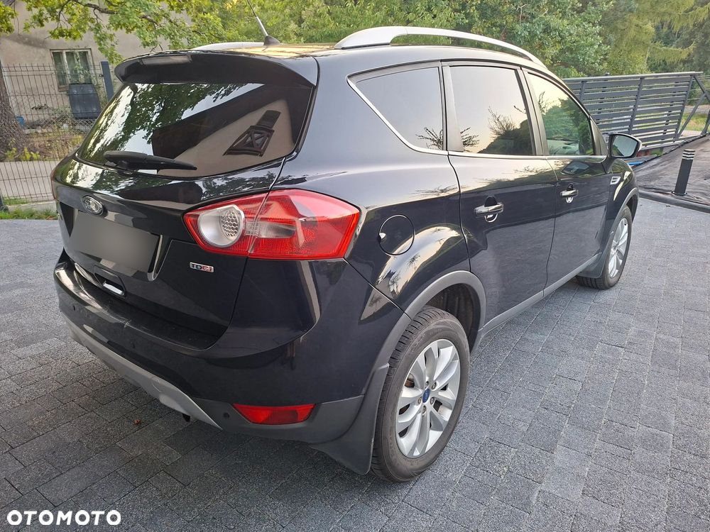 Ford Kuga 2.0 TDCi 4WD Titanium - 4