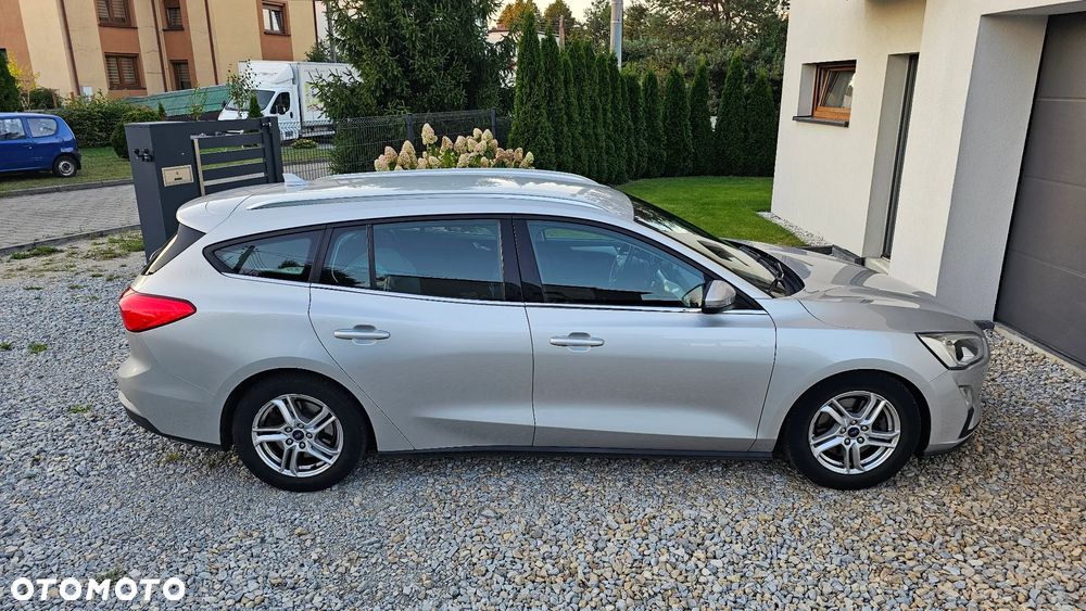 Ford Focus SW 1.5 EcoBlue S&S ACTIVE - 4