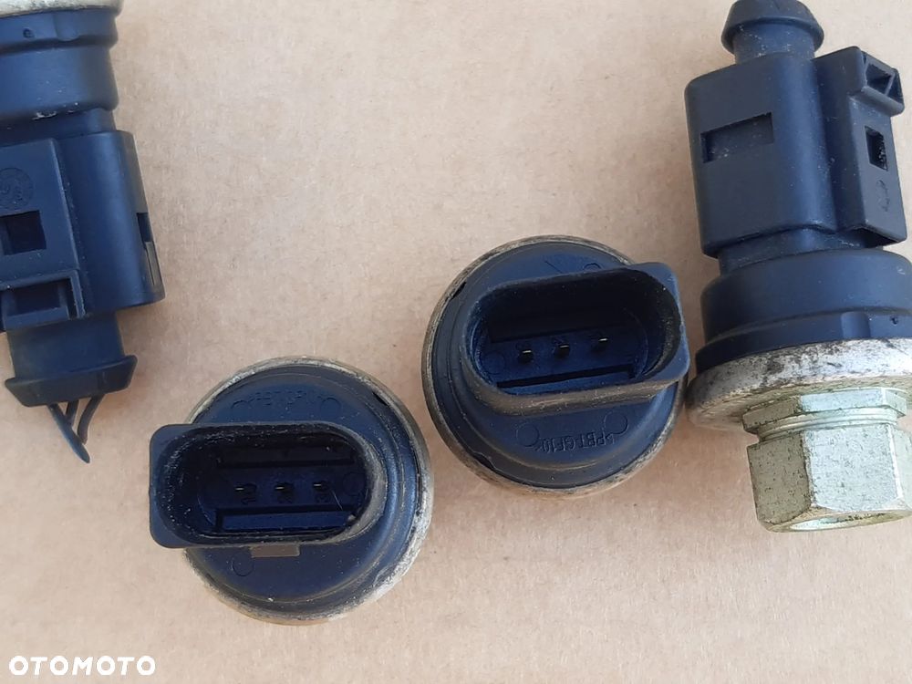 AUDI A4 B6 B7 A6  CZUJNIK CIŚNIENIA KLIMATYZACJI 8Z0959126 - 2