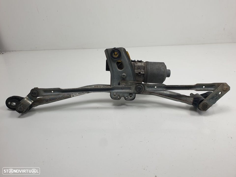 MOTOR LIMPA-VIDROS FRONTAL OPEL ASTRA H 2005 -0390241538 - 2