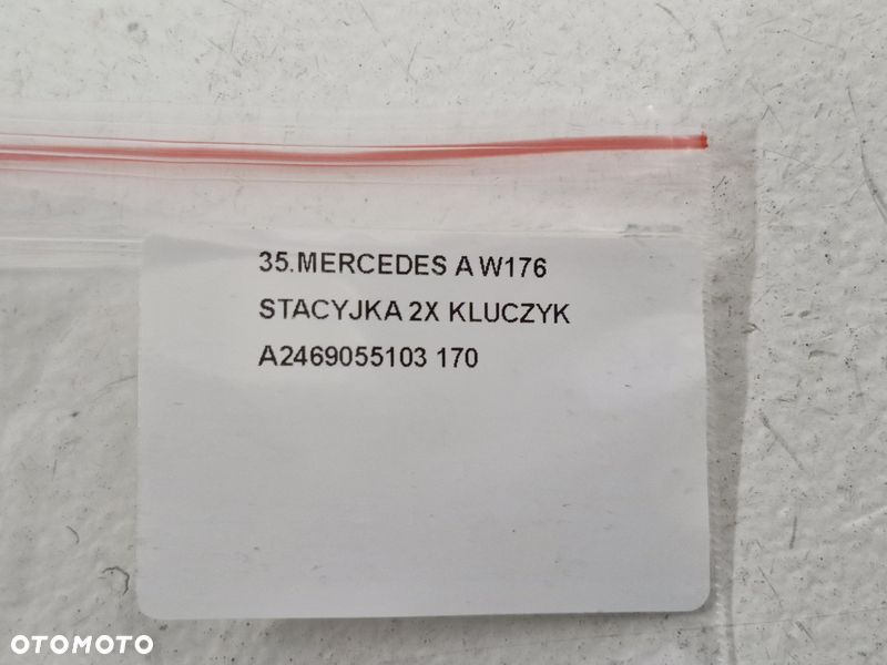 MERCEDES A W176 STACYJKA 2X KLUCZYK A2469055103 - 9