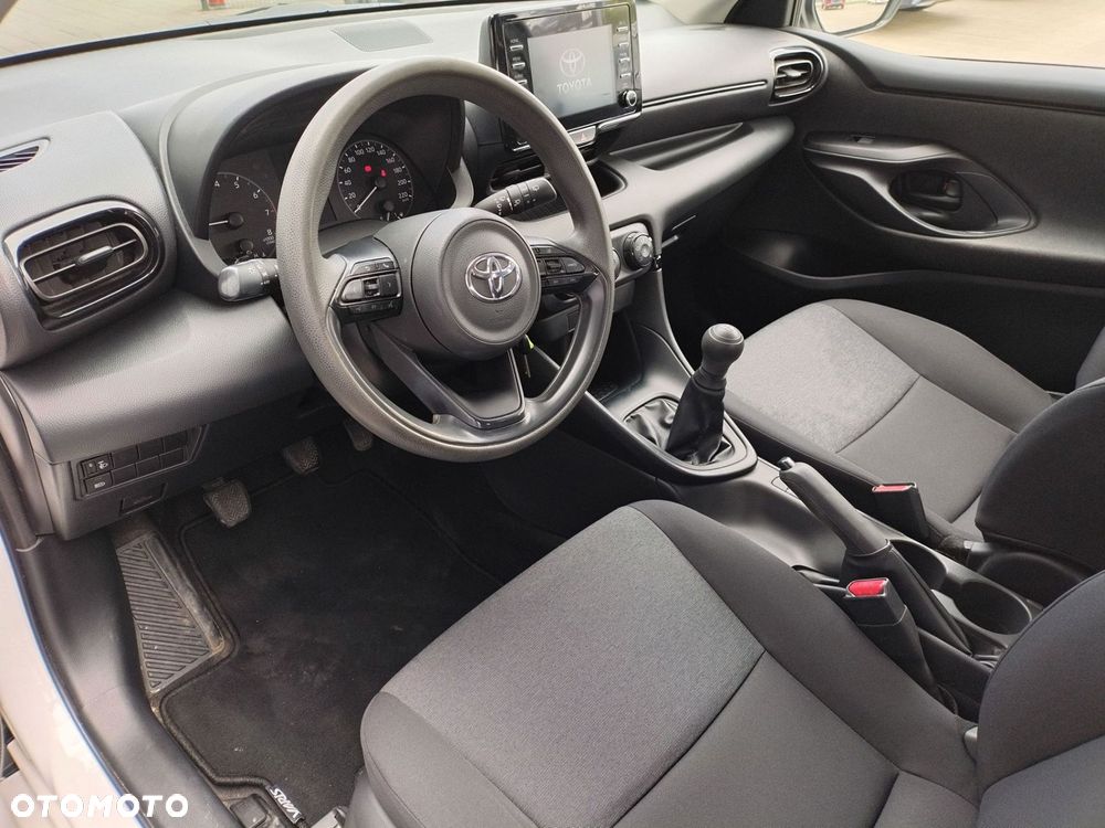 Toyota Yaris 1.0 Active - 9