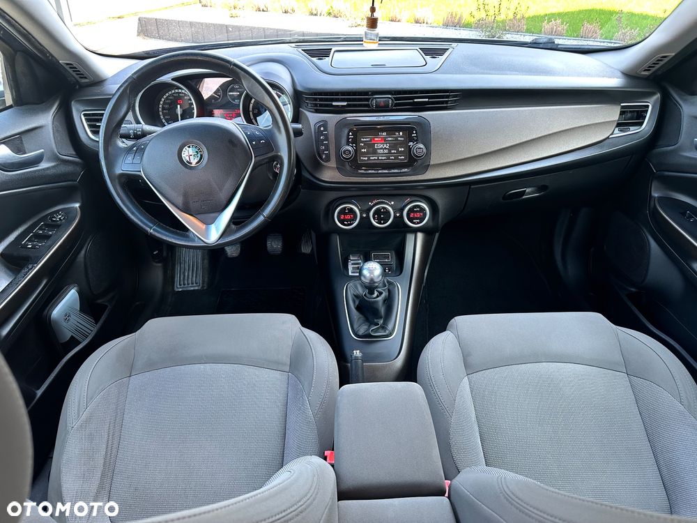 Alfa Romeo Giulietta 1.6 JTDM Super - 6