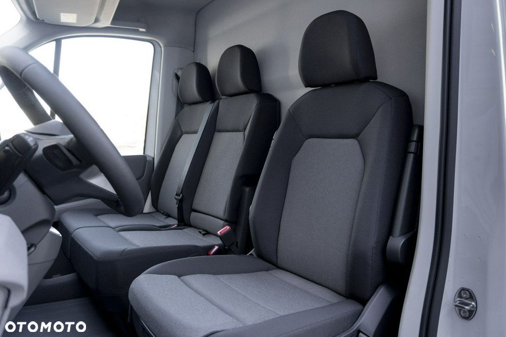 Volkswagen Crafter - 14