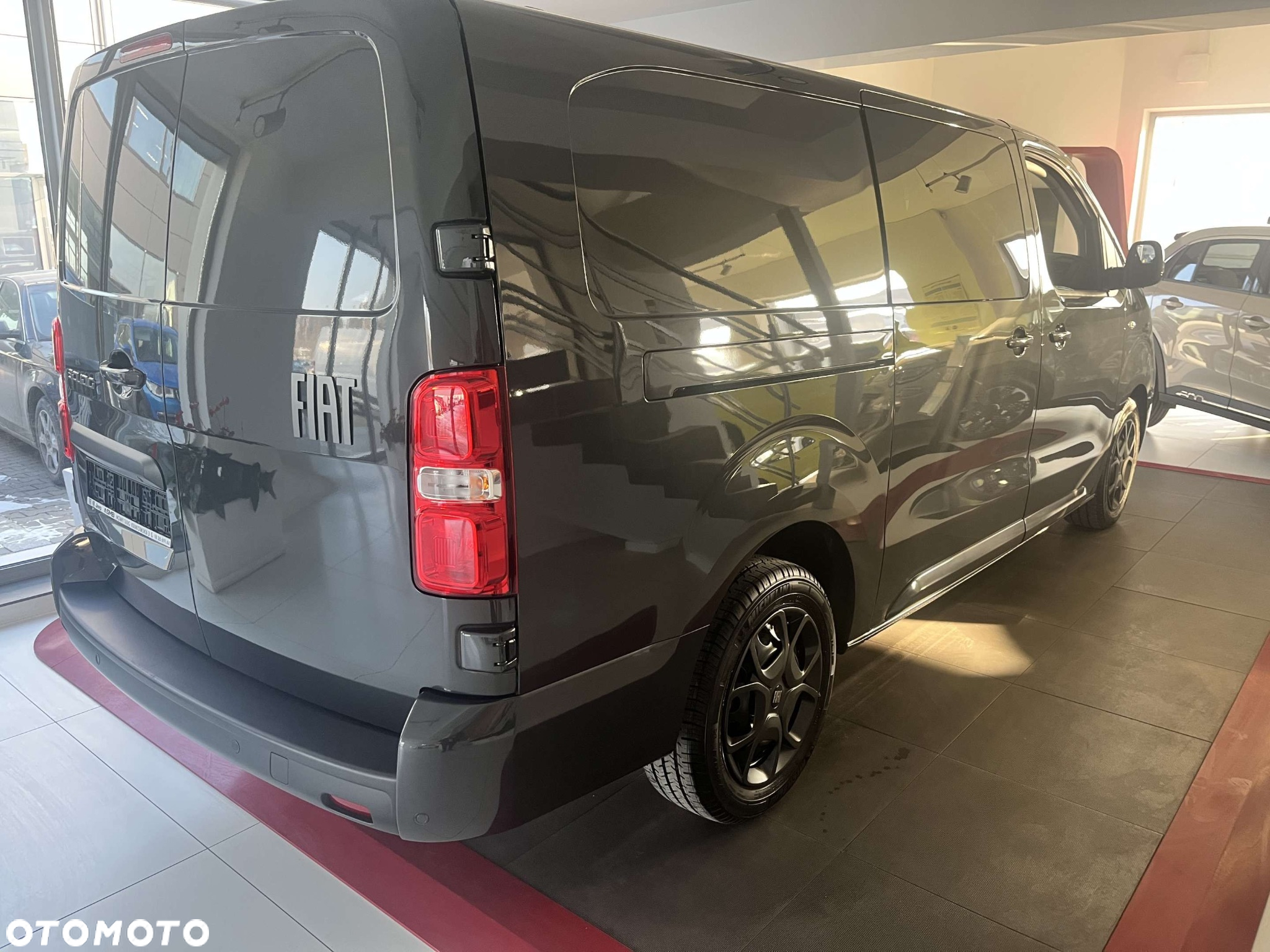 Fiat Scudo seria 2 Nowe Scudo Furgon Brygadowy Maxi 2.0 MJ 144 KM S&S EAT8 Brygadowy - 27