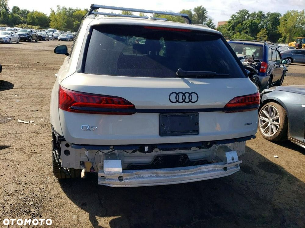 Audi Q7 - 6