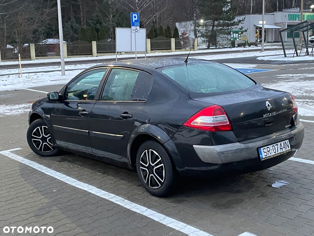 Renault Megane 1.6 16V Confort Privilege - 12