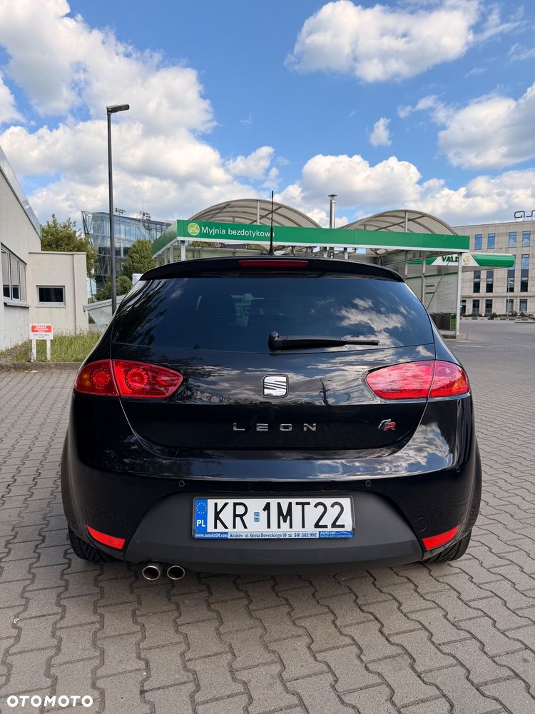 Seat Leon 2010 photo 3