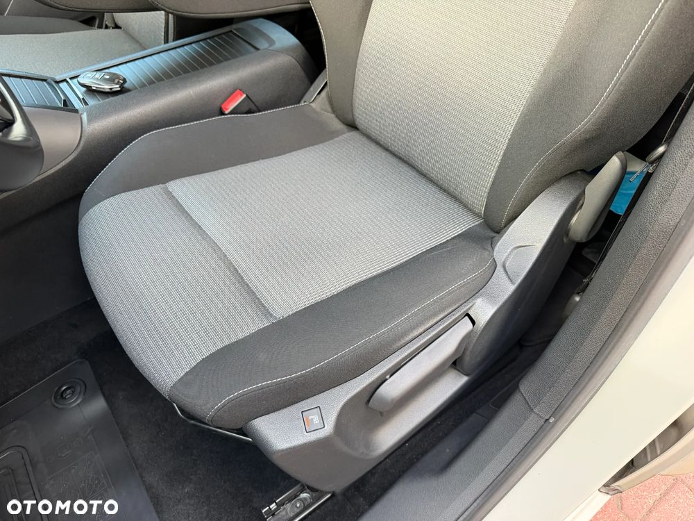 Toyota Proace City Verso Long 1.2 D-4T Family - 23