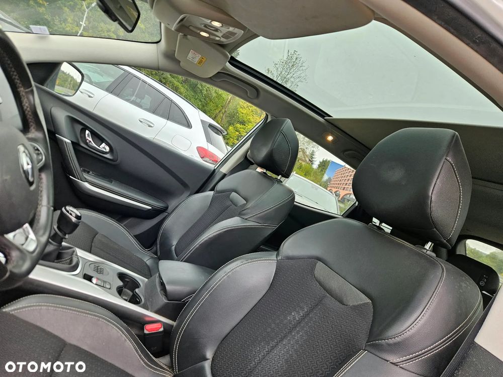 Renault Kadjar Energy dCi 130 Bose Edition - 16