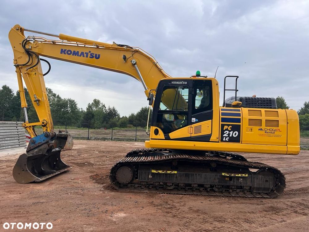 Komatsu PC210LC-11 - 8