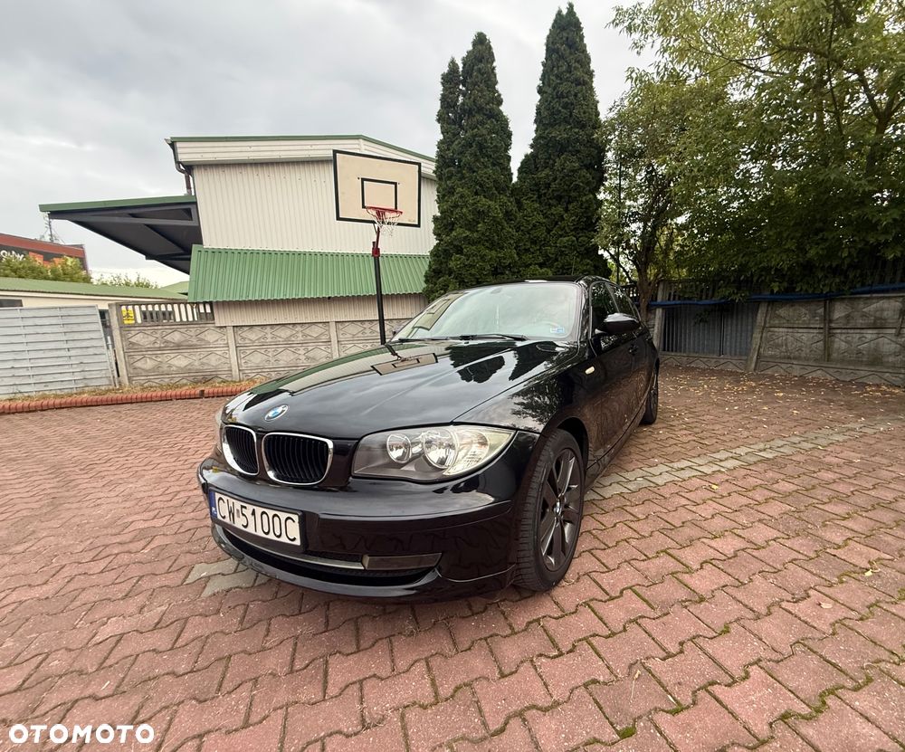 BMW Seria 1 116i - 1