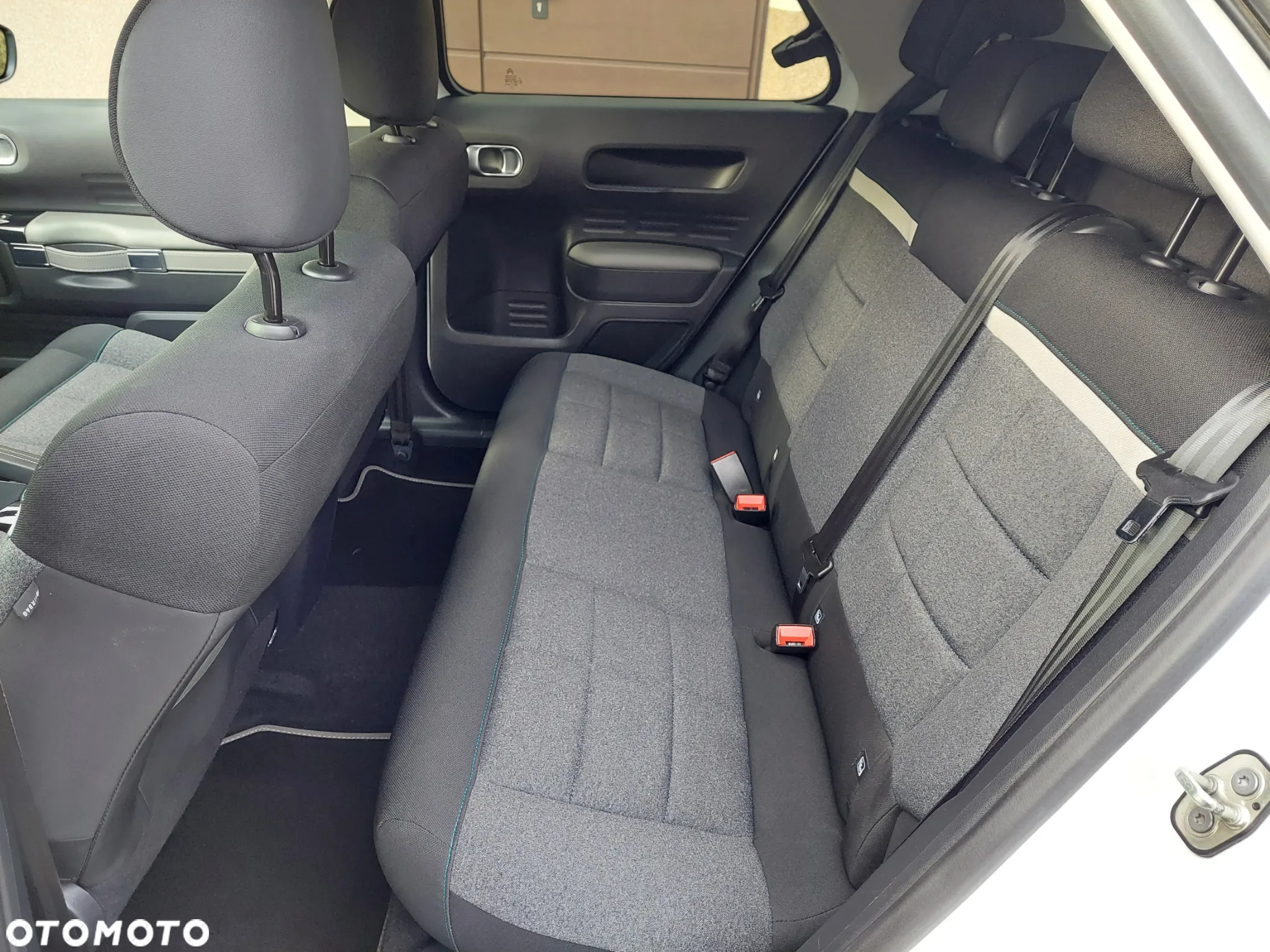 Citroën C4 Cactus 1.2 PureTech Shine S&S - 16