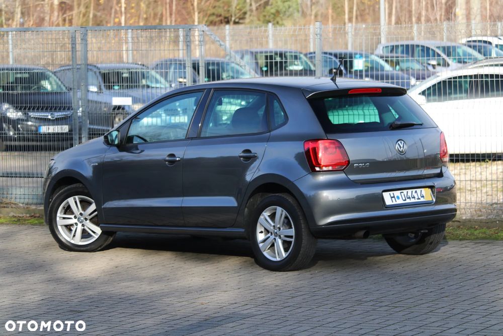 Volkswagen Polo 1.2 TSI MATCH - 15