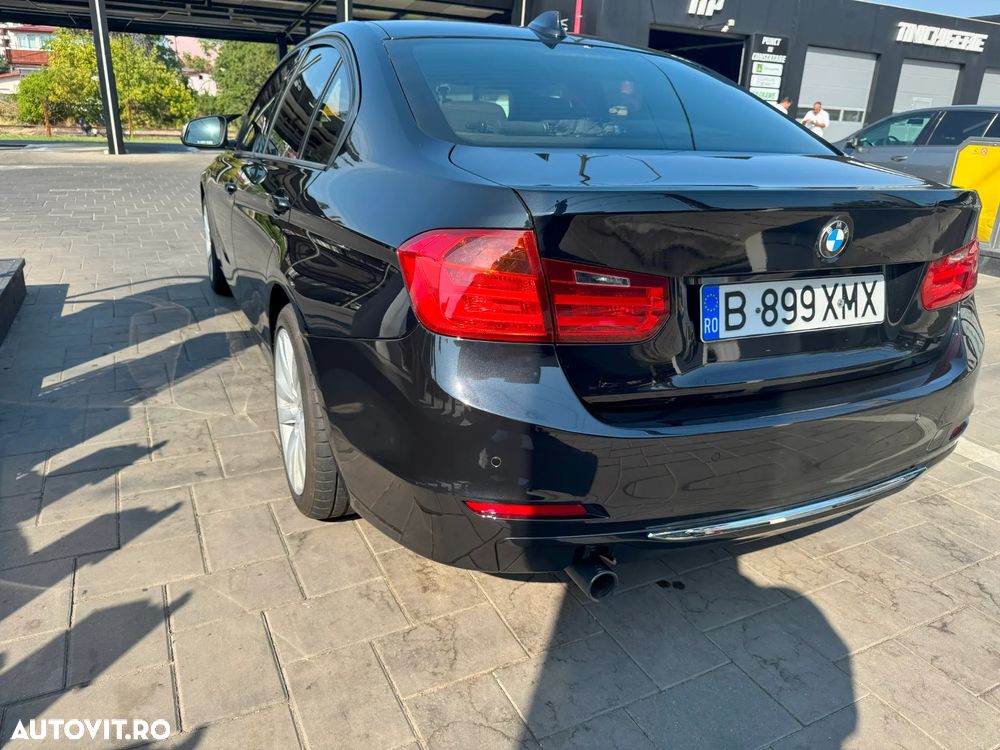 BMW Seria 3 320d Efficient Dynamic Edition Aut. Sport Line - 5