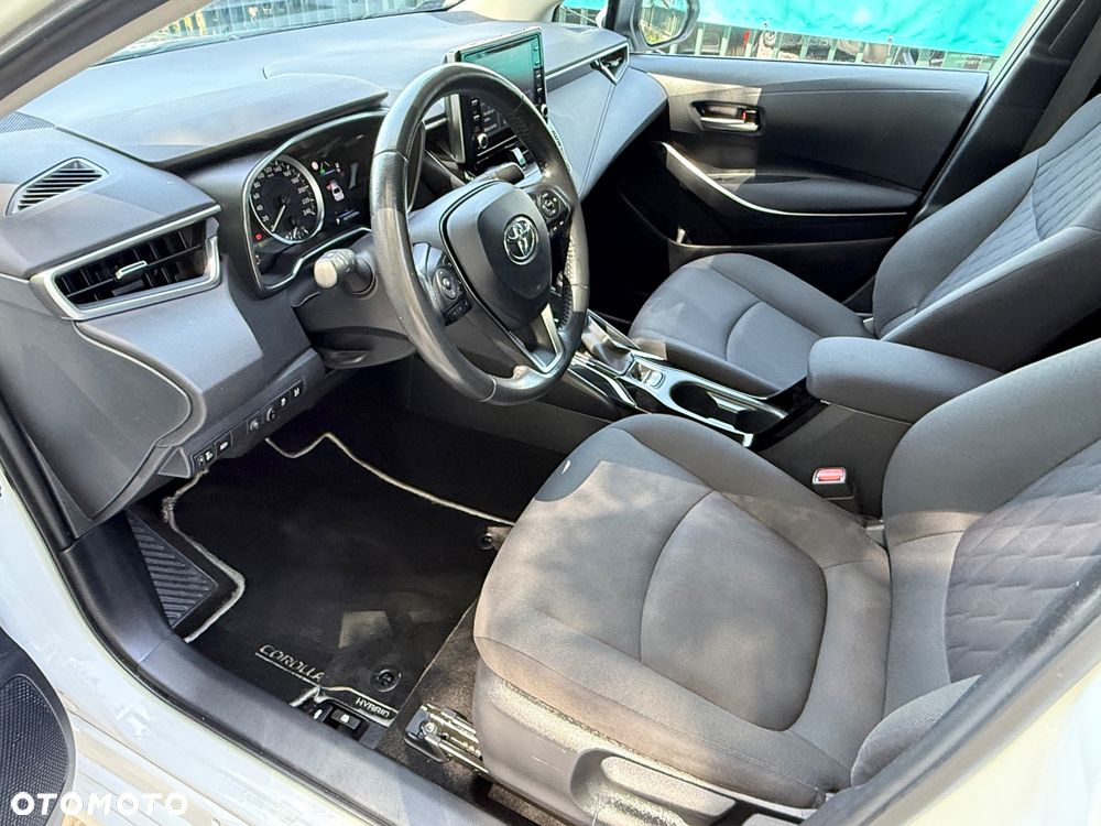 Toyota Corolla 1.8 Hybrid Comfort - 27