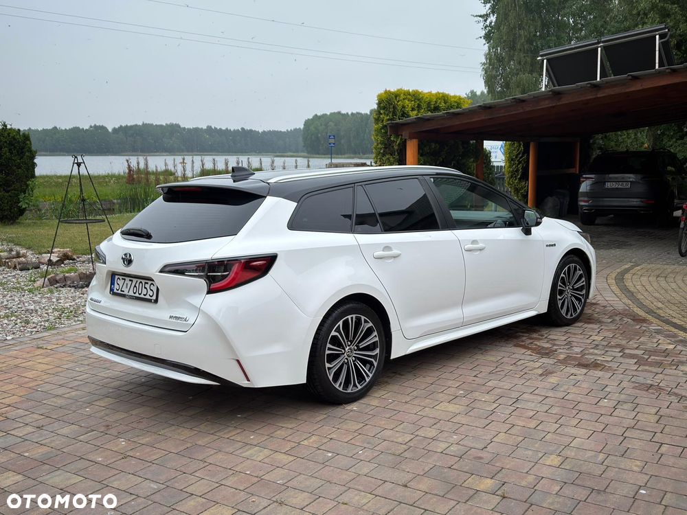 Toyota Corolla 1.8 Hybrid Active - 3