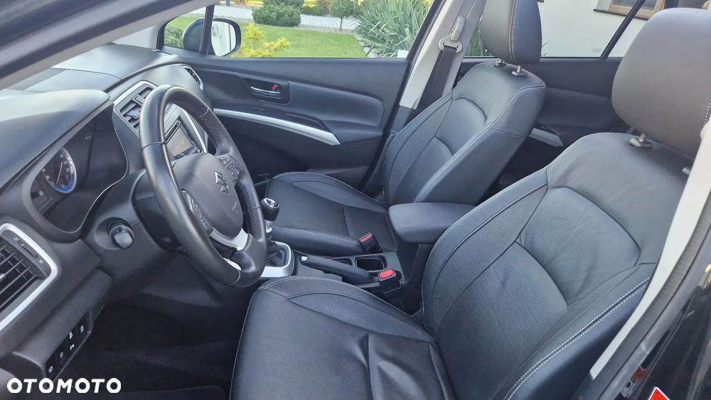 Suzuki SX4 S-Cross 1.6 DDiS 4x2 limited+ - 12