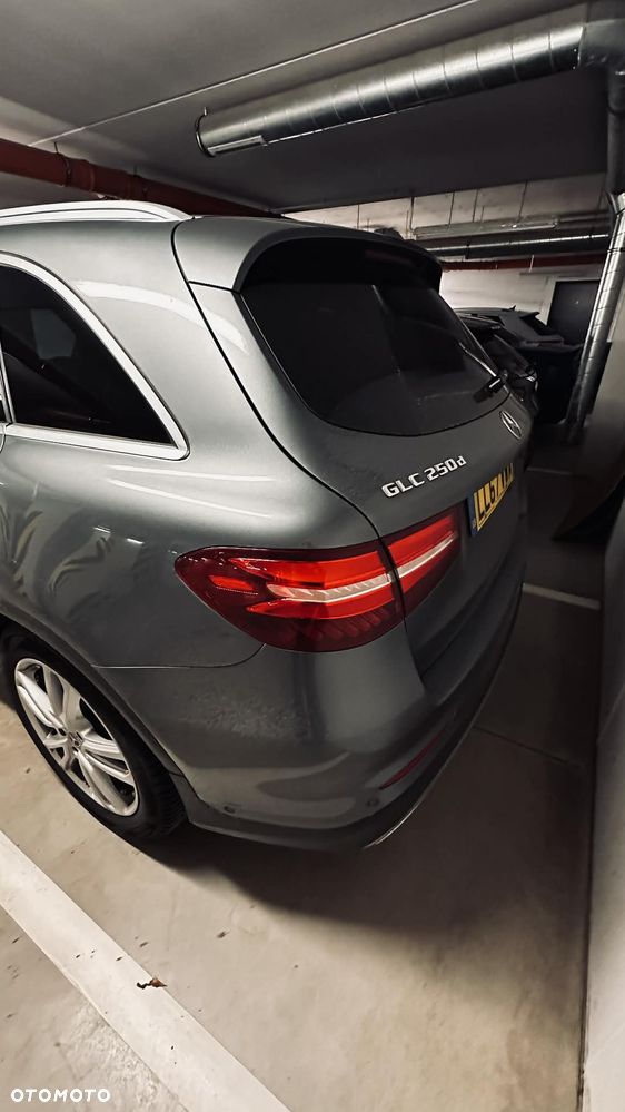 Mercedes-Benz GLC - 7