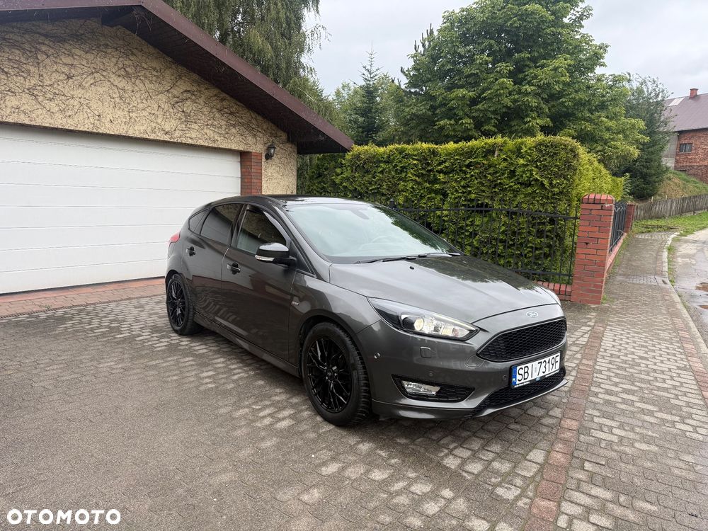 Ford Focus 1.5 EcoBoost ST-Line - 5