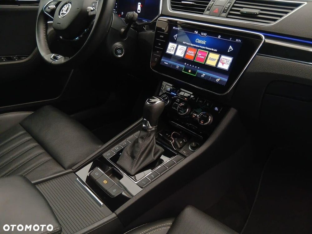 Skoda Superb 2.0 TDI SCR L&K DSG - 25