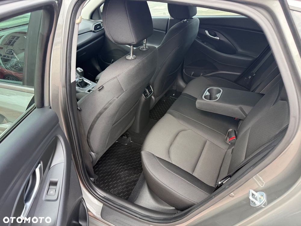Hyundai i30 1.4 T-GDI Passion Plus - 14