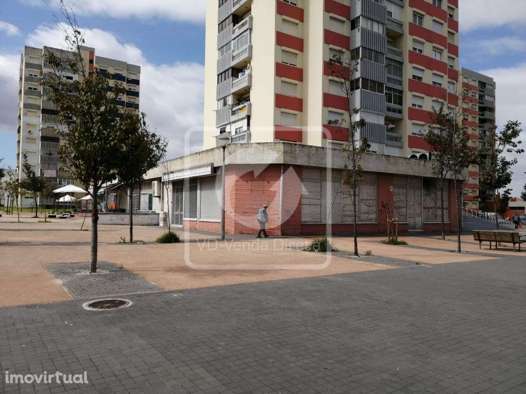 Loja na Cidade Sol com 269m2, com extração de fumos e grades de seg... - Grande imagem: 5/21