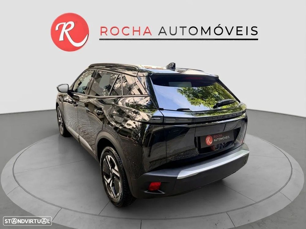 Peugeot 2008 - 8