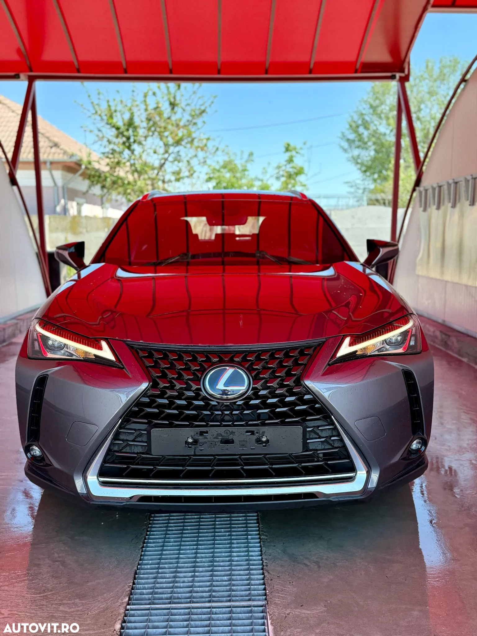 Lexus UX 250h 2.0L HEV 20H- (178 HP) 4X2 CVT Business - 36