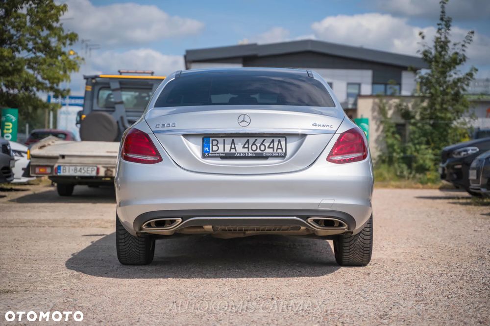 Mercedes-Benz Klasa C 300 7G-TRONIC - 9