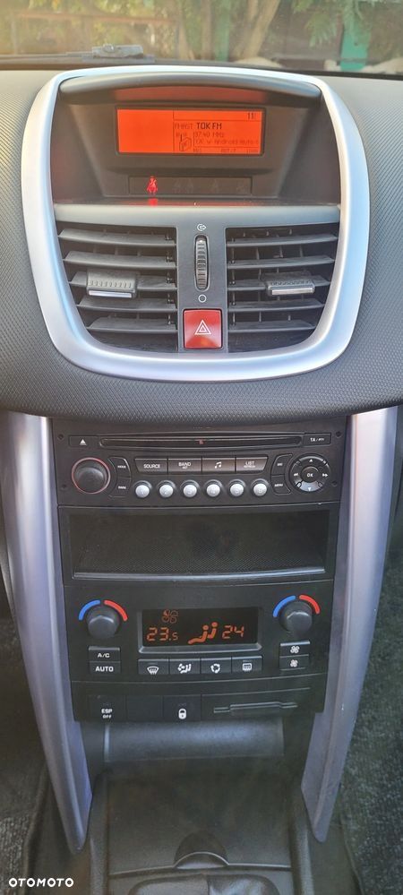 Peugeot 207 120 Premium - 19