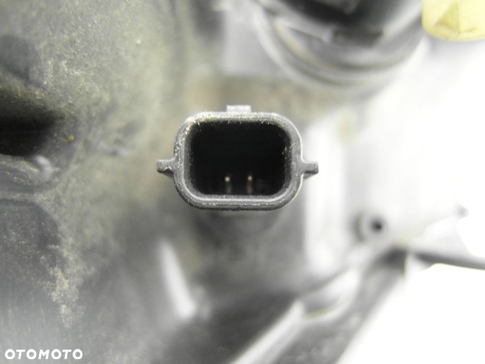LAMPA PRAWA PRZEDNIA RENAULT SCENIC II 15810400RE - 6