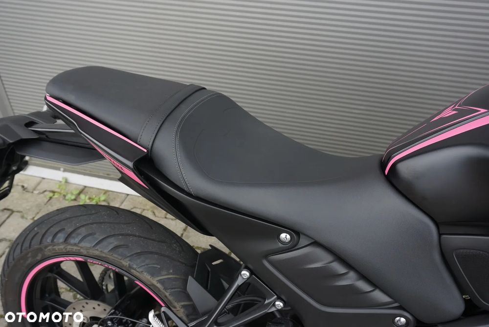 Yamaha MT - 6